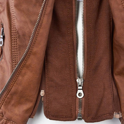Flavia | Chaqueta Robusta y Elegante