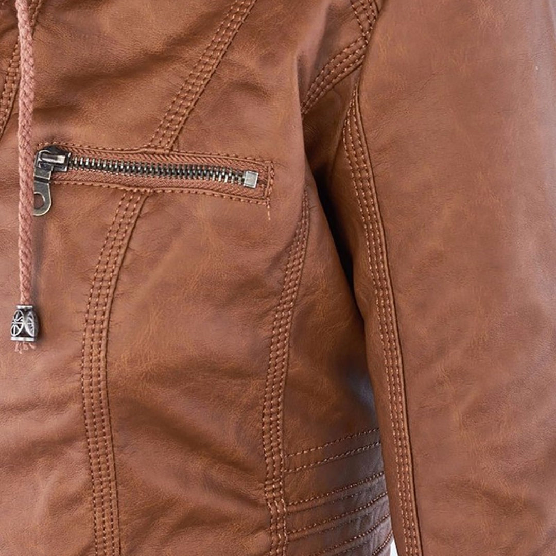 Flavia | Chaqueta Robusta y Elegante