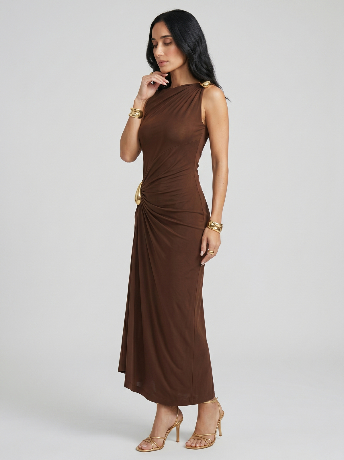Cinthia | Elegantní šaty se zlatými úchyty